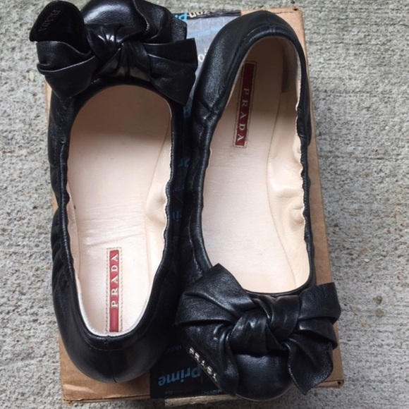 Prada leather bow flats - Picture 1 of 3
